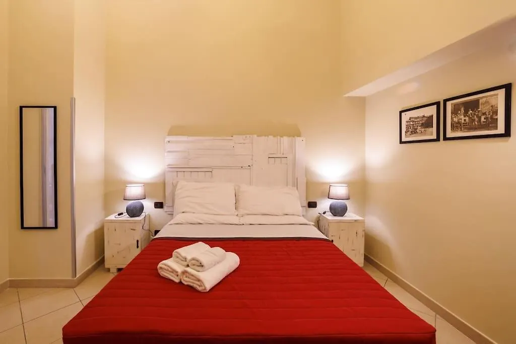 The San Gregorio Armeno Apartment By Houseinnaples  Naples