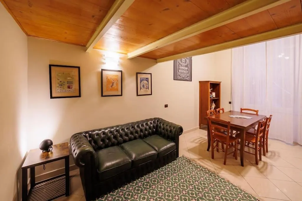 The San Gregorio Armeno Apartment By Houseinnaples Naples