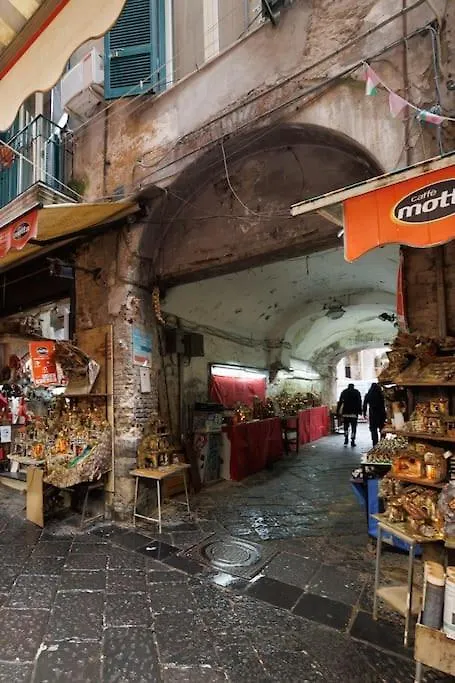 The San Gregorio Armeno Apartment By Houseinnaples Italy
