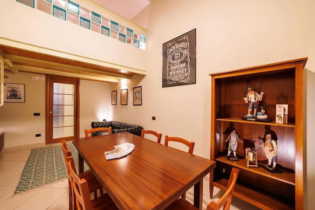 The San Gregorio Armeno Apartment By Houseinnaples  Naples